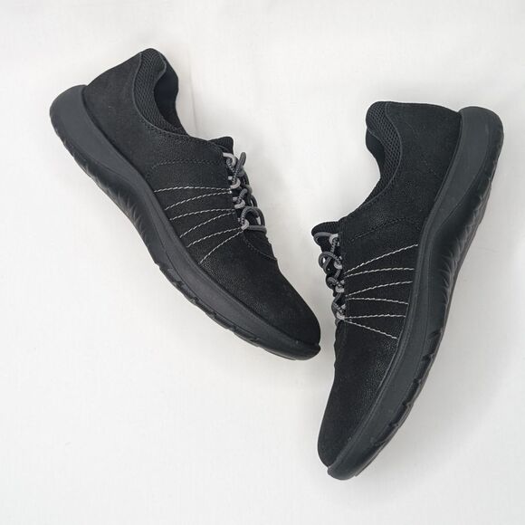 Clarks Women's Adella Stroll  Slip On Sneaker Black Shoes Cloudsteppers Walking - Picture 1 of 7